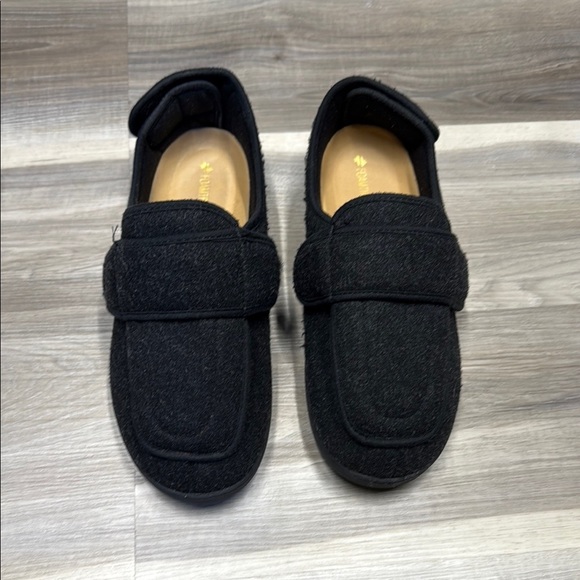 🇺🇸 Foamtreads diabetic Black Velcro Loafers / slippers size 10 - Picture 1 of 9